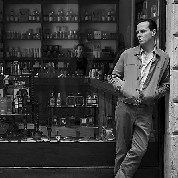 Andrew Scott como Tom Rilpley en una imagen de la miniserie de Netflix sobre el personaje creado por Patricia Highsmith.