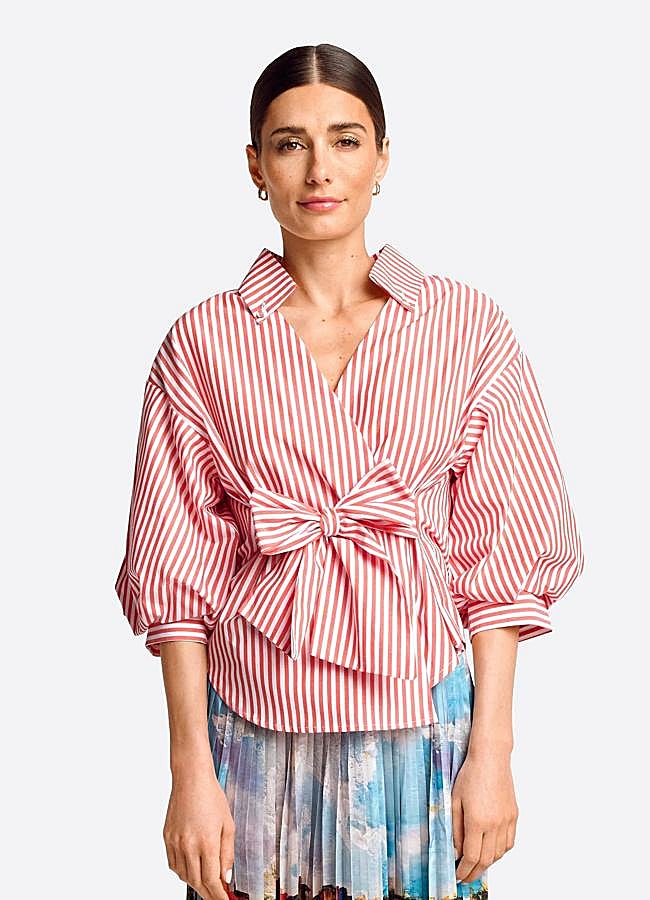 Imagen - Camisa con lazo de Rich&Royal, 119,95 euros.