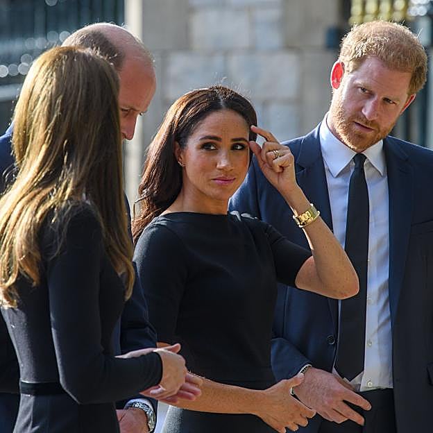 Los príncipes de Gales junto a los Sussex juntos por la muerte de Isabel II de Inglaterra. 