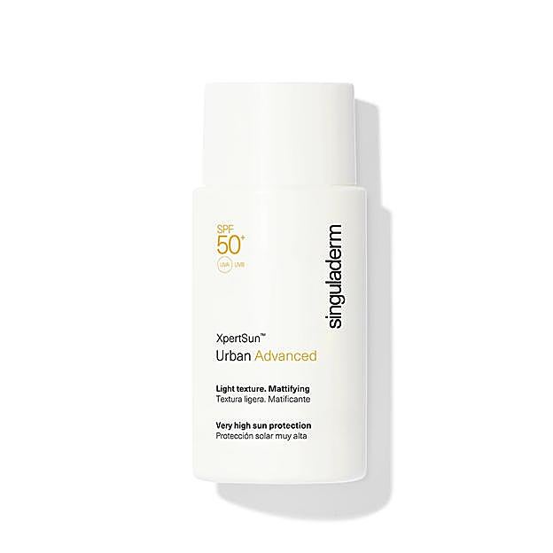 Urban Advanced XpertSun de Singuladerm. Cuesta 24,90 euros/30 ml en la web de la firma.
