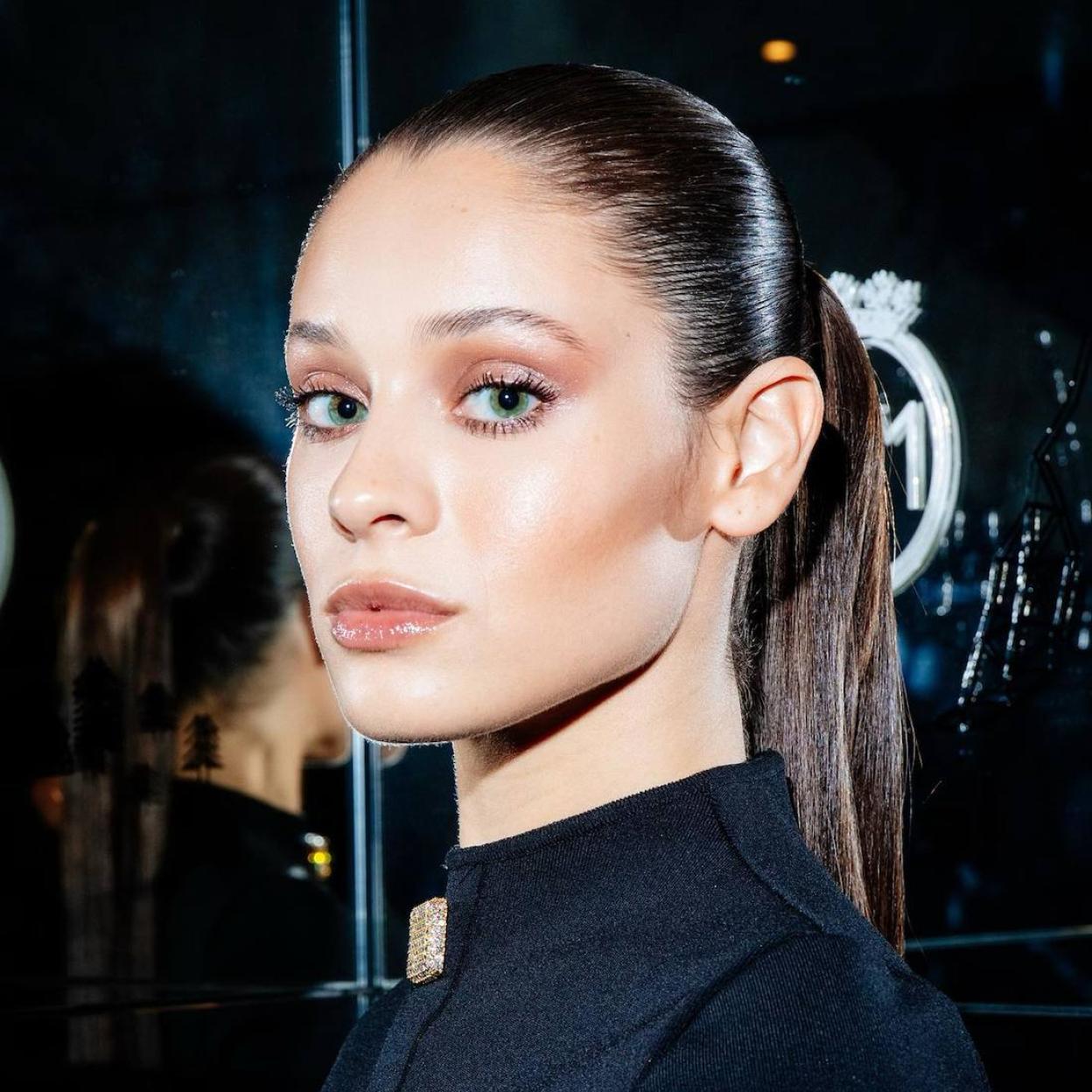 Daniela Melchior con mirada radiante y despierta