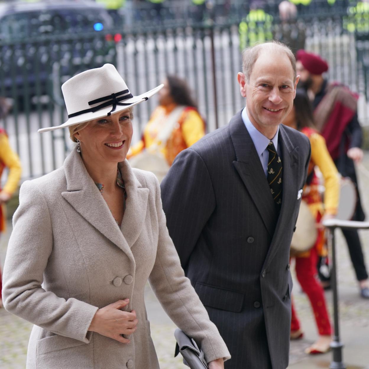 Los Duques de Edimburgo en un acto oficial