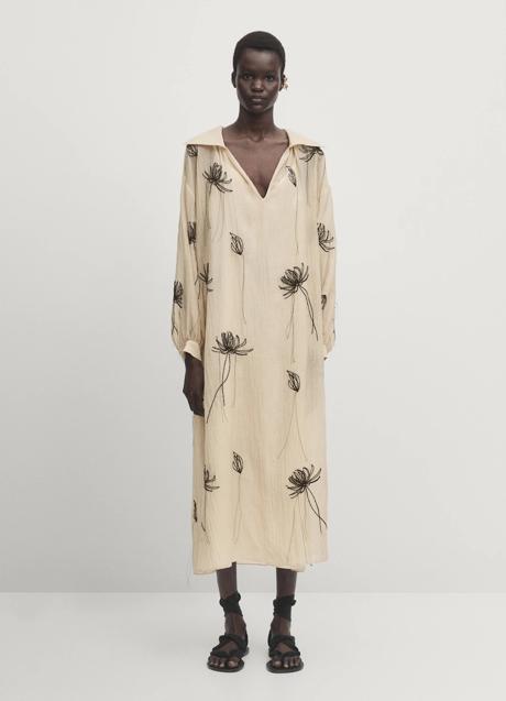 Imagen - Vestido con estampado de flores de Massimo Dutti (99,99 euros)