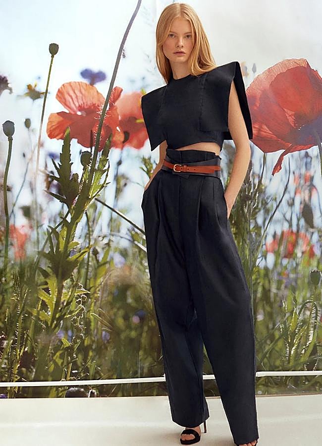 Imagen - Conjunto de dos piezas en denim de The IQ Collection. 