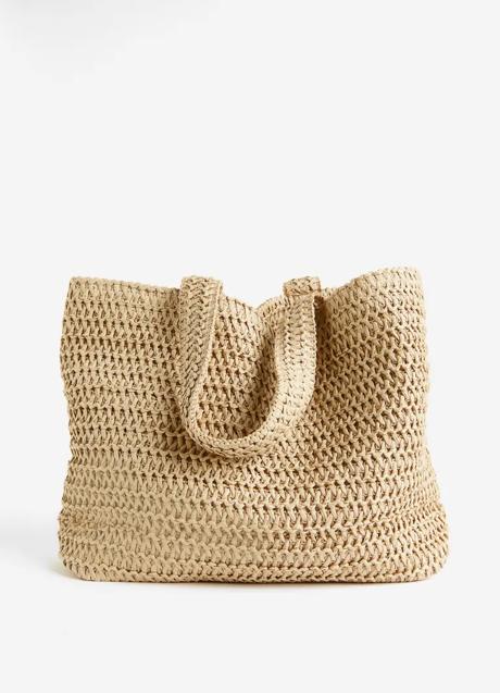Imagen - Bolso rafia de H&M (19,99 euros euros)
