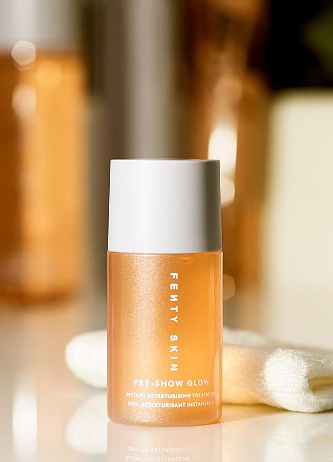 Imagen - Tónico exfoliante con AHA Pre-Show Glow de Fenty Beauty.