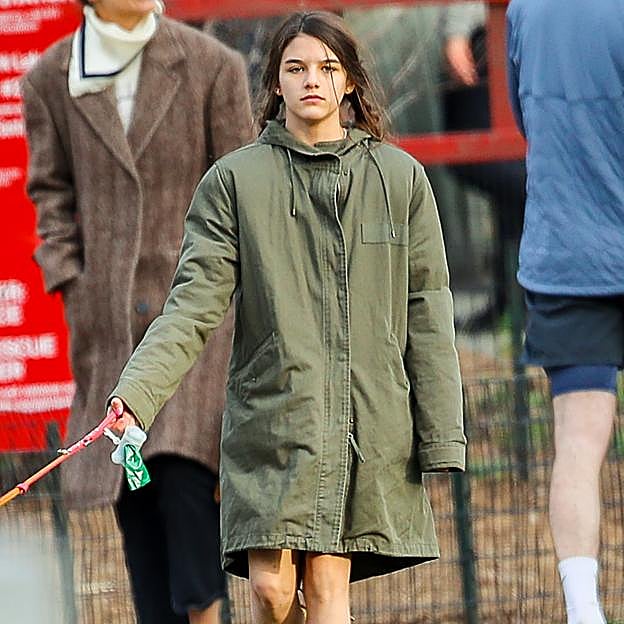 Suri Cruise paseando por las calles de Nueva York. 