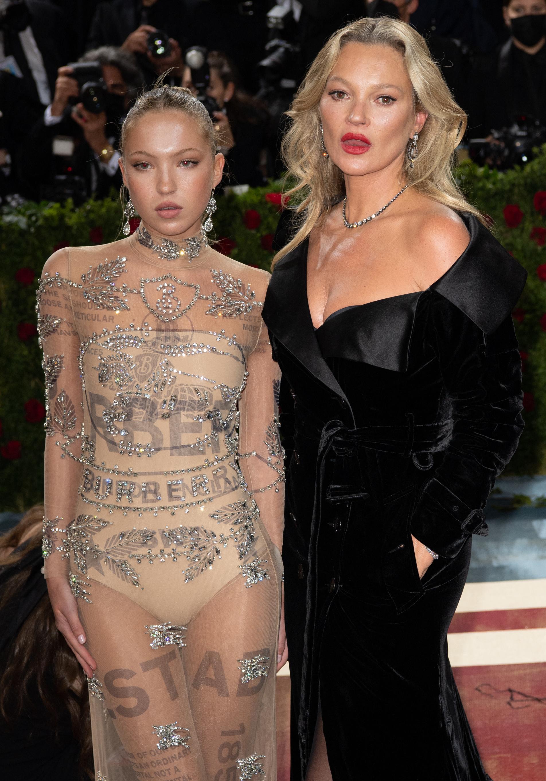 Kate Moss con su hija Lila