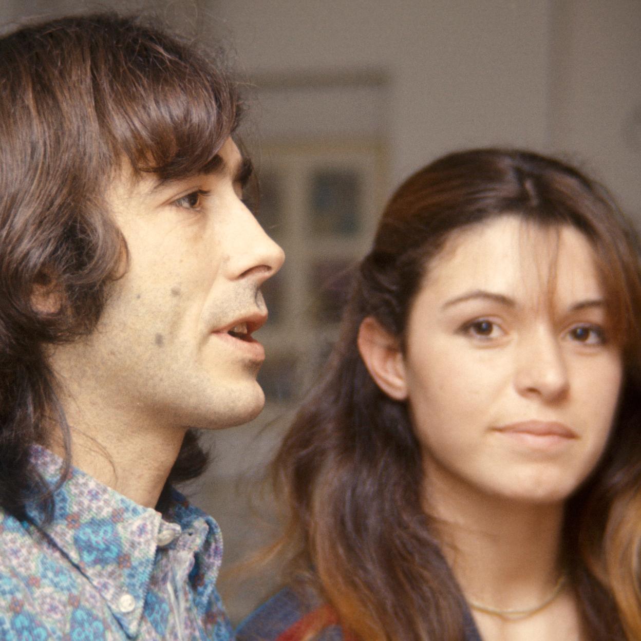 Joan Manuel Serrat y Candela Tiffón, en una imagen de su juventud. 