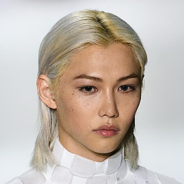 Me levanto con los labios agrietados y este es el único bálsamo que me los repara en minutos