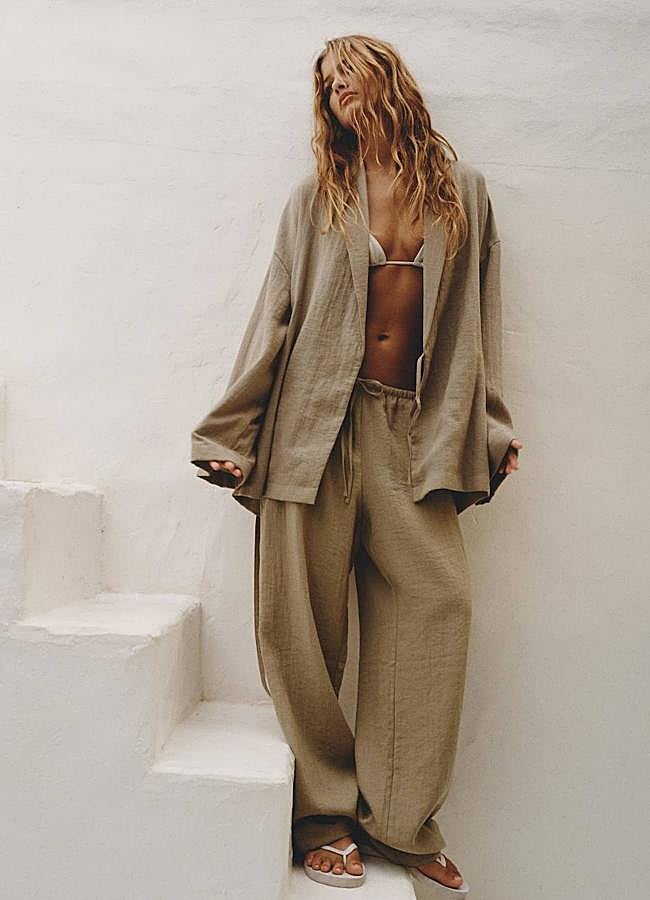 Imagen - Conjunto en tono tostado con kimono y pantalón pijamero