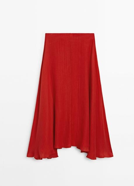 Imagen - Falda roja de Massimo Dutti (99,95 euros)