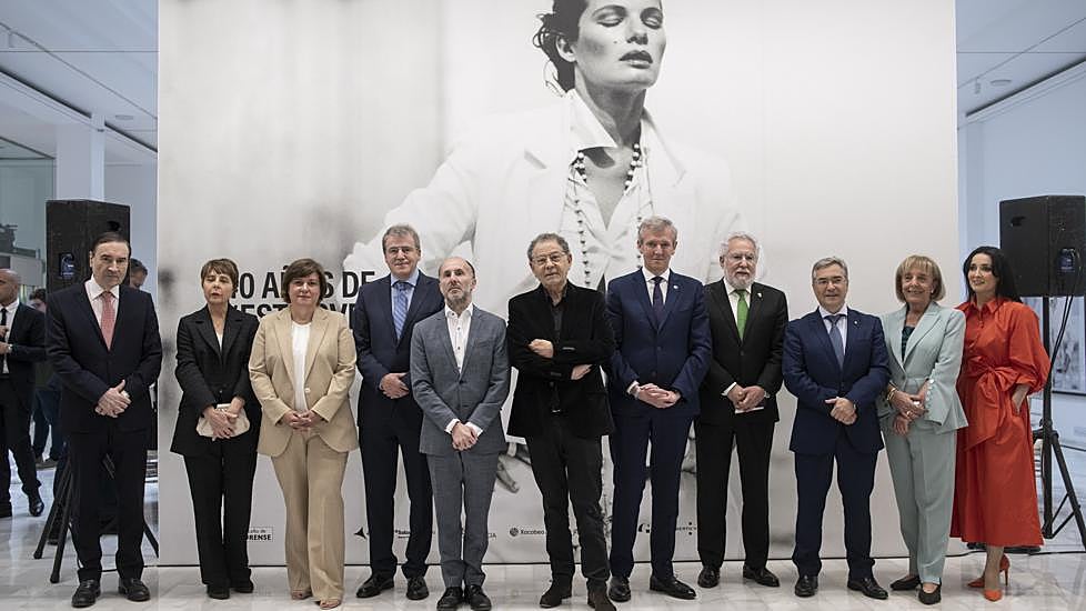 Roberto Verino, en la celebración de la clausura de su exposición.