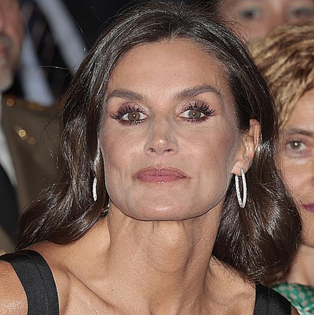 Cómo tapar las canas en segundos con los mejores productos: del spray viral a los polvos low cost que recomiendan las expertas