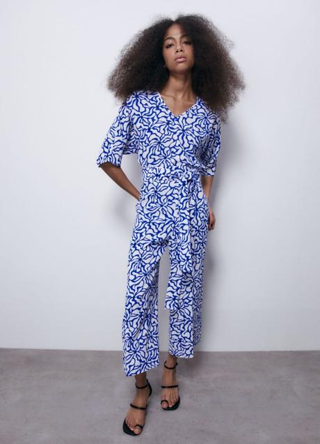 Imagen - Blusa estampada de Sfera (17,99 euros)