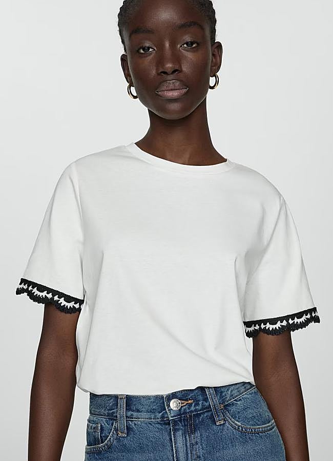 Imagen - Camiseta blanca de la nueva colección de Mango. REF. 67008658-TAGLI-LM