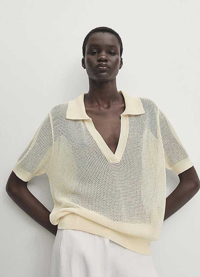 Imagen - Polo rejilla en color crudo de Massimo Dutti.