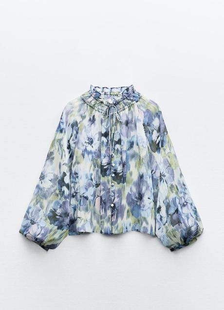 Imagen - Blusa estampada de Zara (25,99 euros)