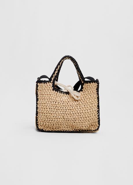 Imagen - Bolso de rafia de Stradivarius (22,99 euros)