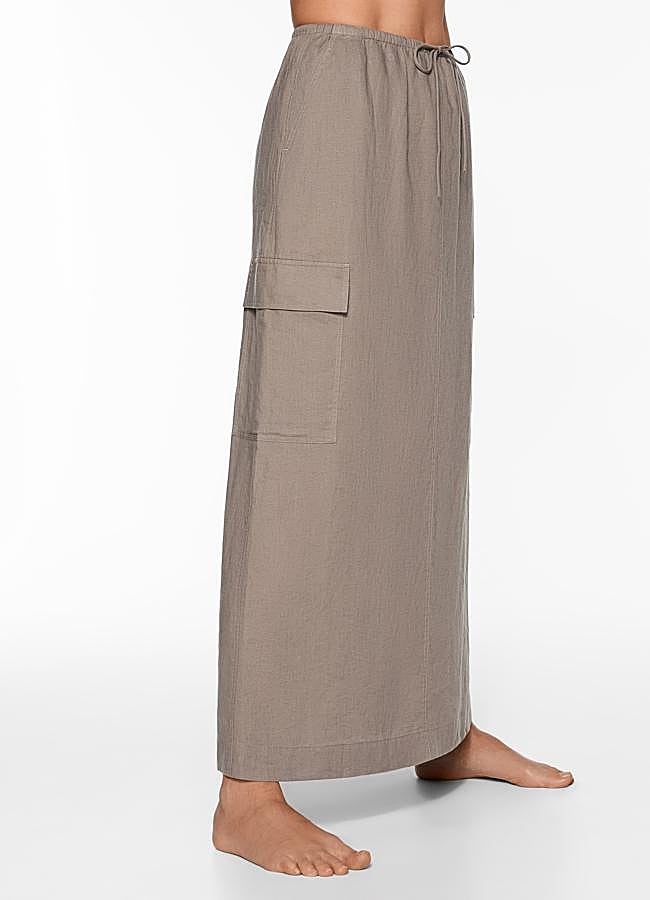 Imagen - Falda cargo de lino de Oysho. Foto: Oysho.