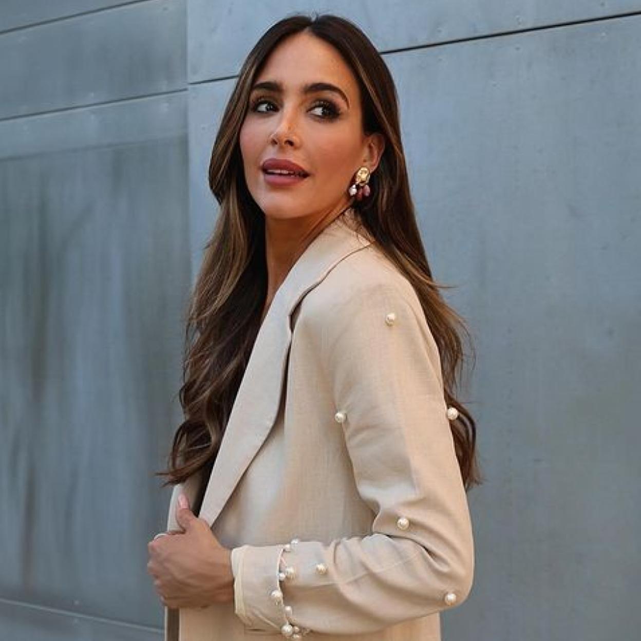 Rocío Osorno con el traje de lino.