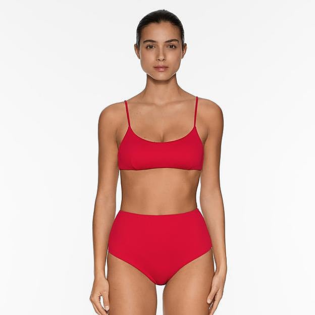Bikini de top y braguita alta de Oysho