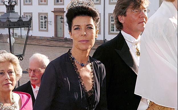 La princesa Carolina de Mónaco en la boda de Federico y Mary de Dinamarca. 