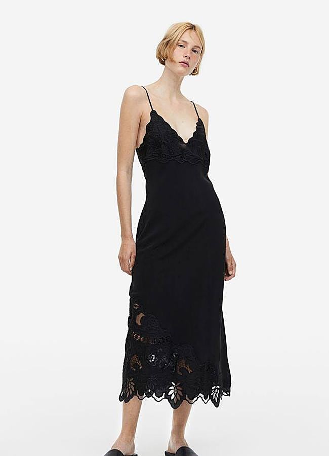 Imagen - Vestido lencero negro con detalles bordados