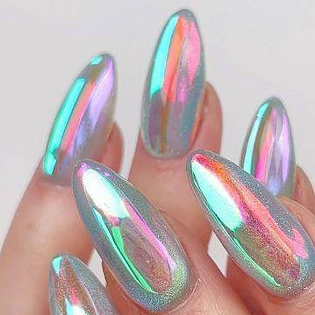 Aurora nails efecto cromado