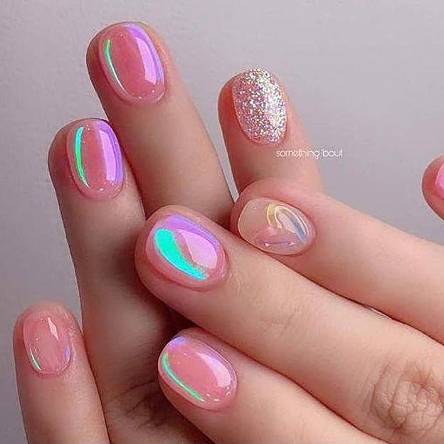 Aurora nails con purpurina