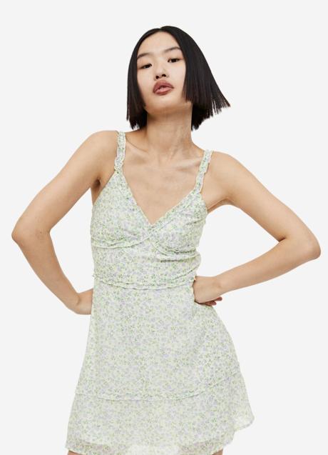 Imagen - Vestido con estampado de flores de H&M (24,99 euros)