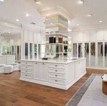 Imagen secundaria 1 - Imágenes de la suite principal.