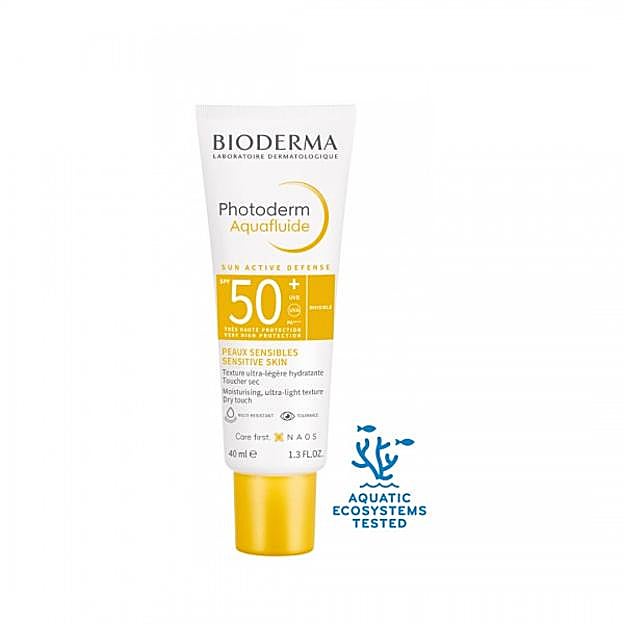 Bioderma Photoderm MAX Aquafluide SPF 50+.
