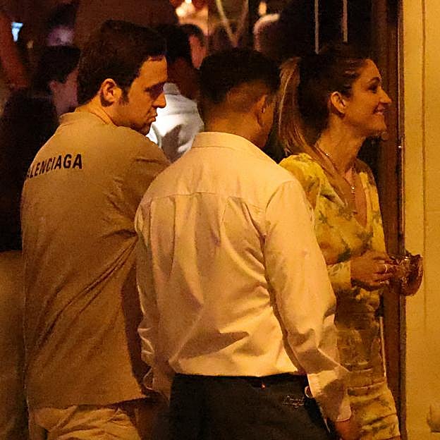 Froilán y Belén Perea disfrutando de la noche madrileña tras los toros. 