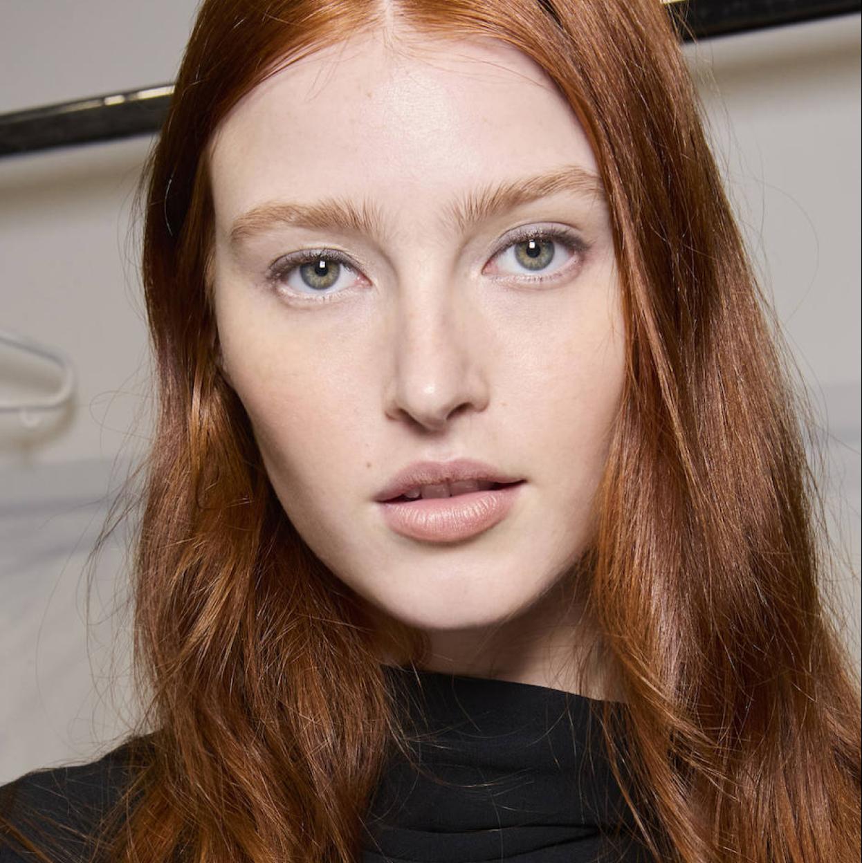 Modelo con piel perfecta