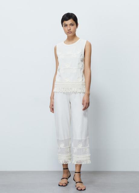 Imagen - Pantalones blancos de Sfera (23,99 euros)