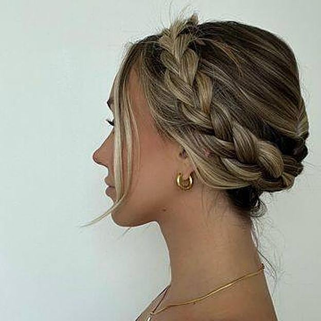 Moño con trenzas estilo corona