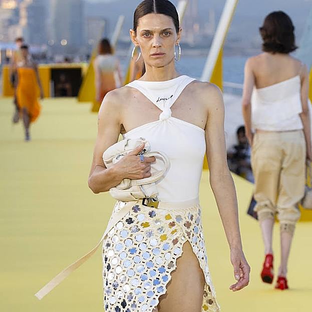 Imagen principal - El nuevo rumbo estético de Desigual.