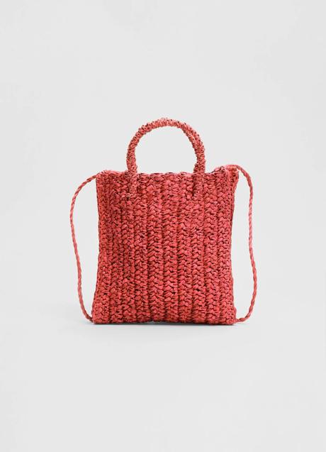 Imagen - Bolso de rafia de Stradivarius (17,99 euros)