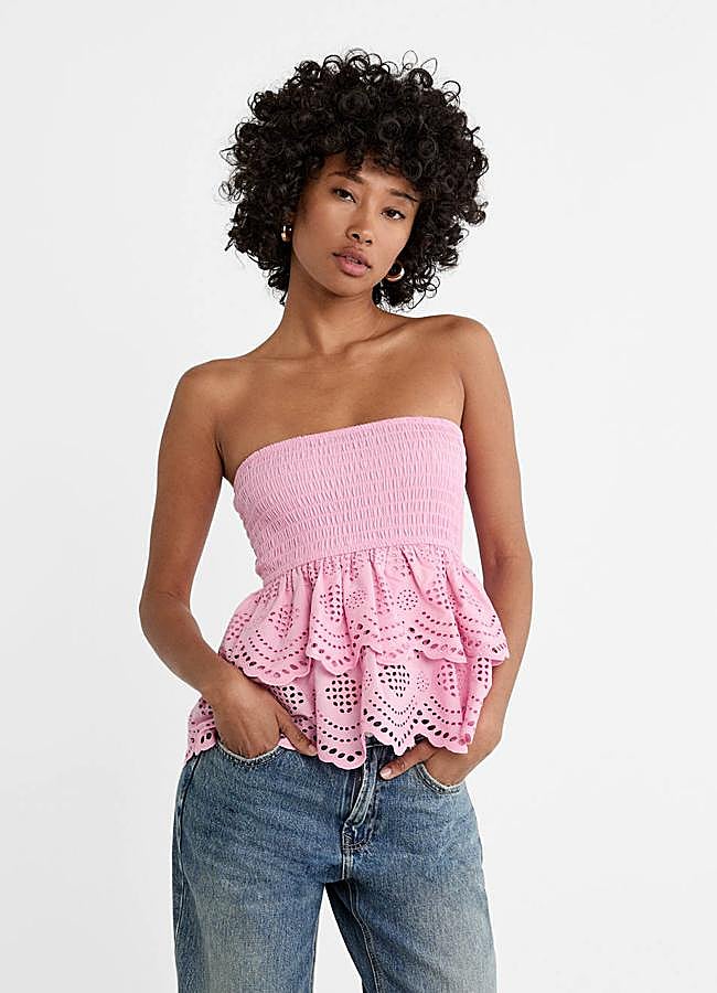 Imagen - Top palabra de honor con elástico y volantes bordados