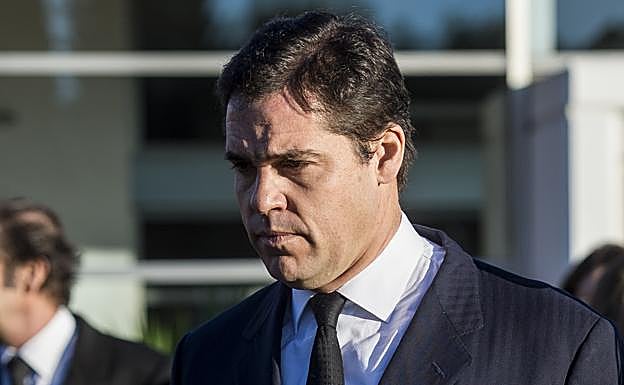 Luis Alfonso de Borbón ha diversificado su línea de negocios. 