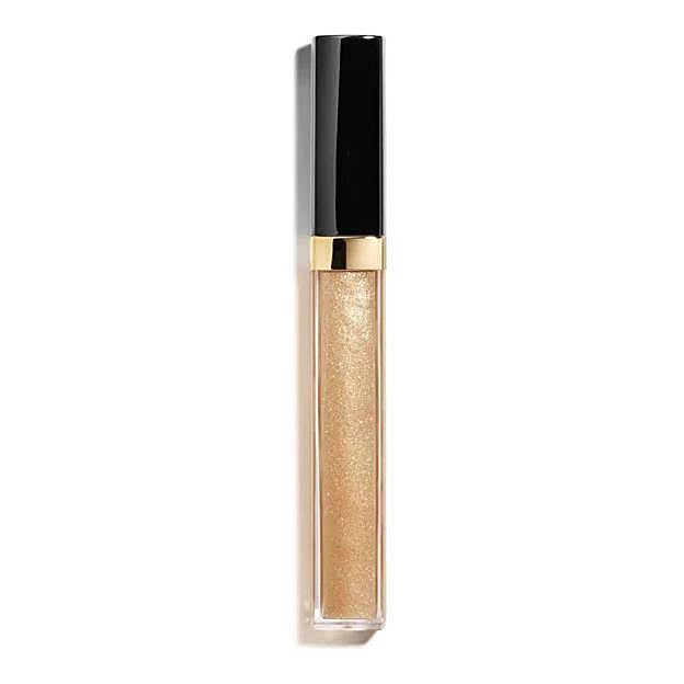 Rouge Coco Gloss en tono 712 Melted Honey de Chanel. Precio: 43,99 euros