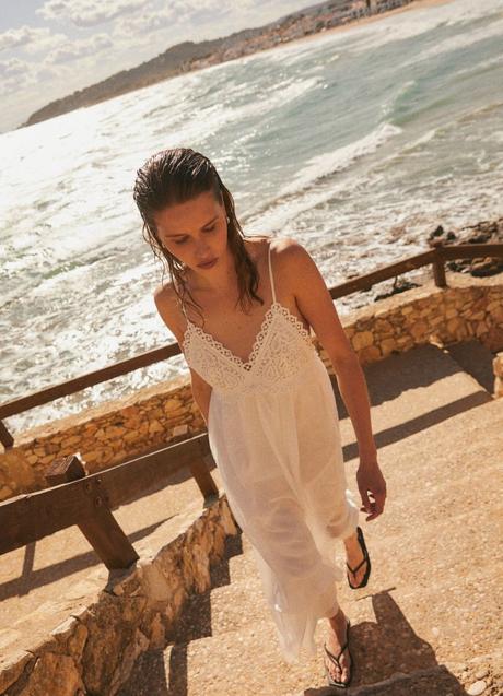 Imagen - Vestido blanco de H&M (39,99 euros)