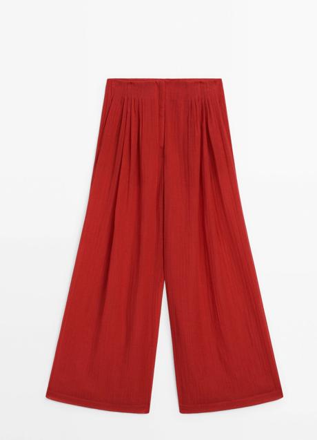 Imagen - Pantalón rojo de Massimo Dutti (79,95 euros)