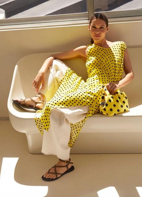 Imagen - Vestido amarillo de Parfois (32.99 euros)