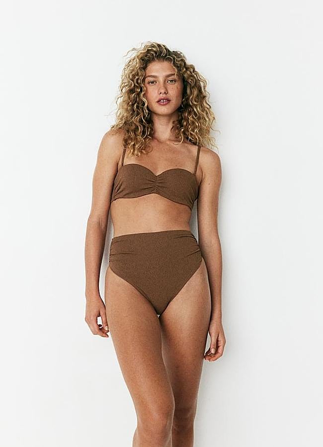 Imagen - Bikini marrón de H&M: braguita 19,99 euros y sujetador 19,99 euros.