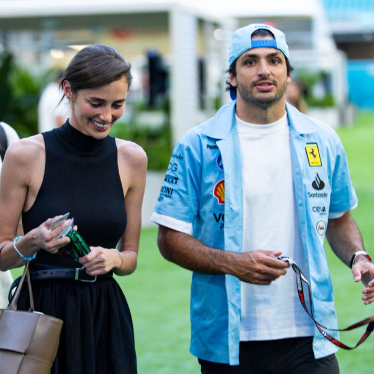 Rebecca Donaldson y Carlos Sainz jr. han cumplido un año de relación. 