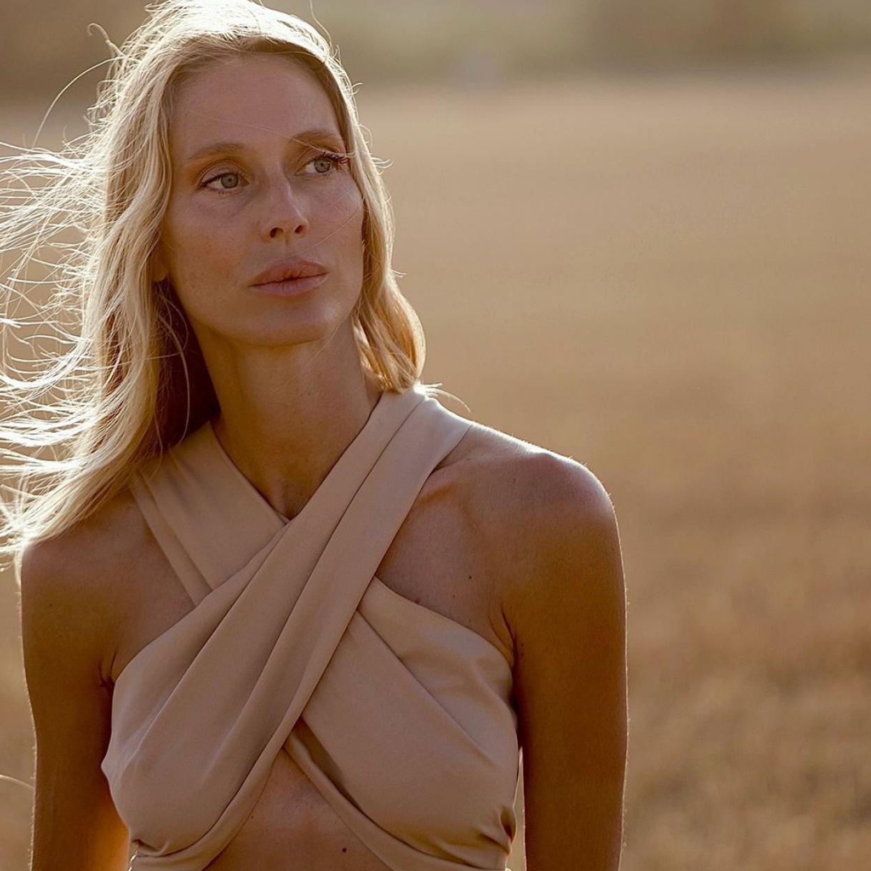 La modelo Vanesa Lorenzo practica Pilates Cadillac para fortalecer su cuerpo y su mente. 