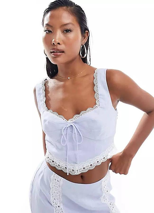 Imagen - Top lencero de encaje entallado