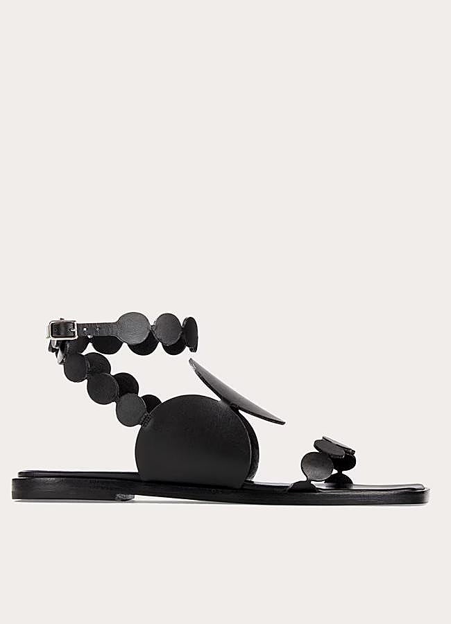 Imagen - Sandalia negra de Pierre Hardy.